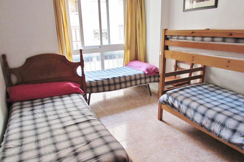 Hostal Nuevas Nacionesグラナダ エクステリア 写真